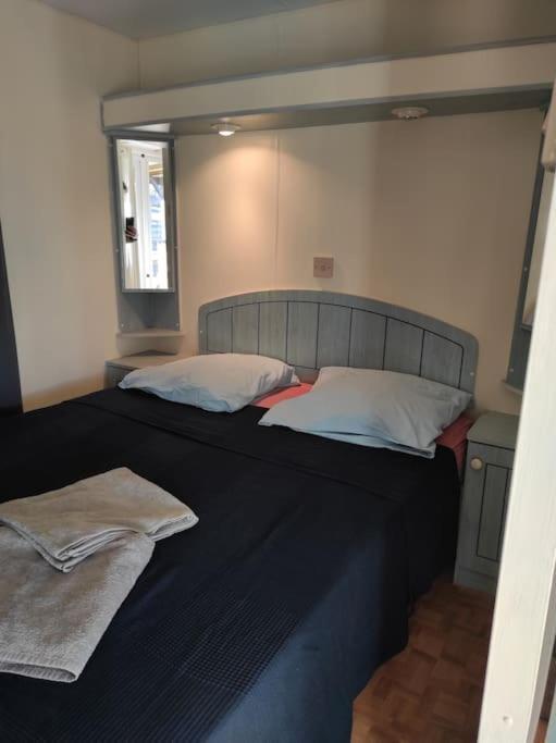 Mobil-Home Dans Un Beau Cadre A 15 Km Des Plages. Lunel (Herault) Exterior foto